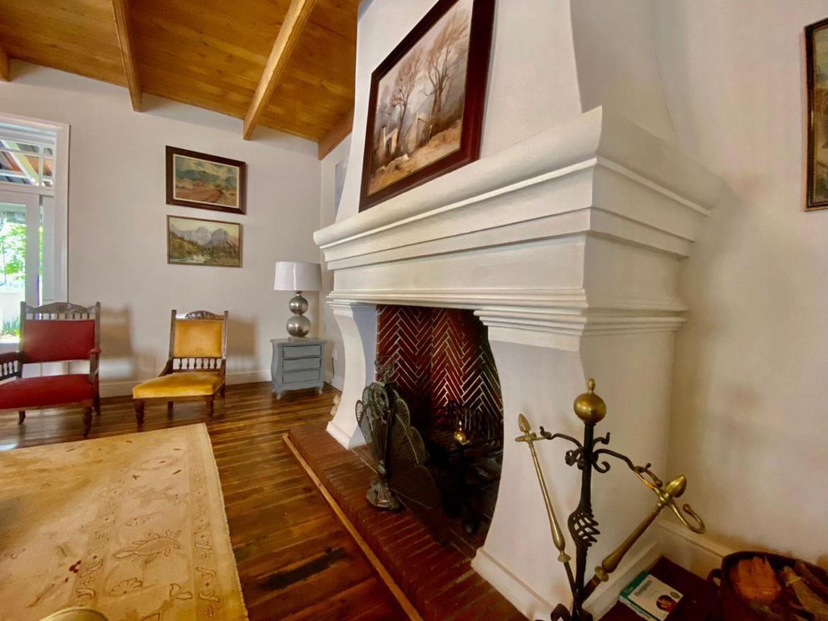 Banhoek Corner Guesthouse Стеленбош Екстериор снимка